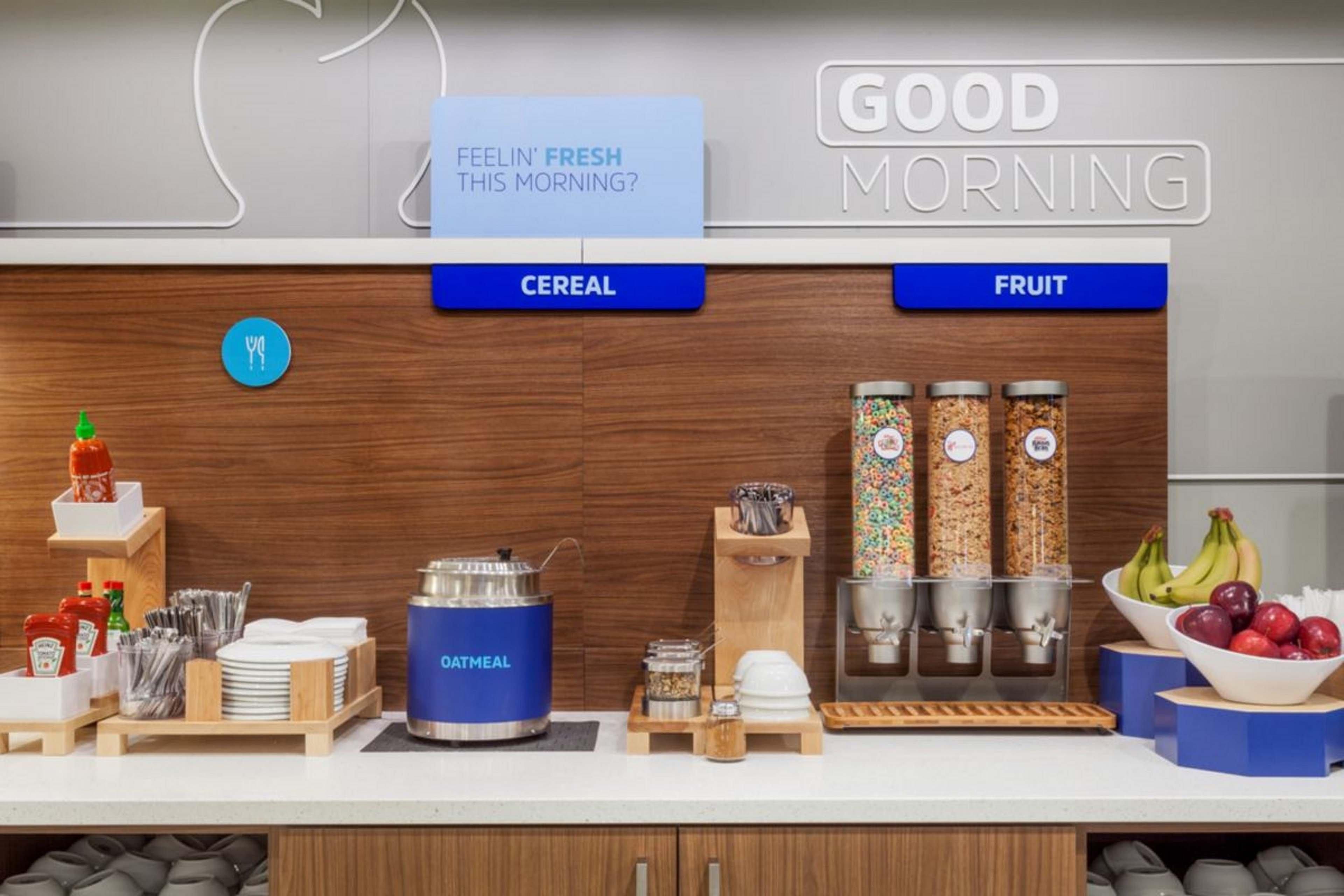 Holiday Inn Express Hotel & Suites Chatham South By Ihg Bagian luar foto