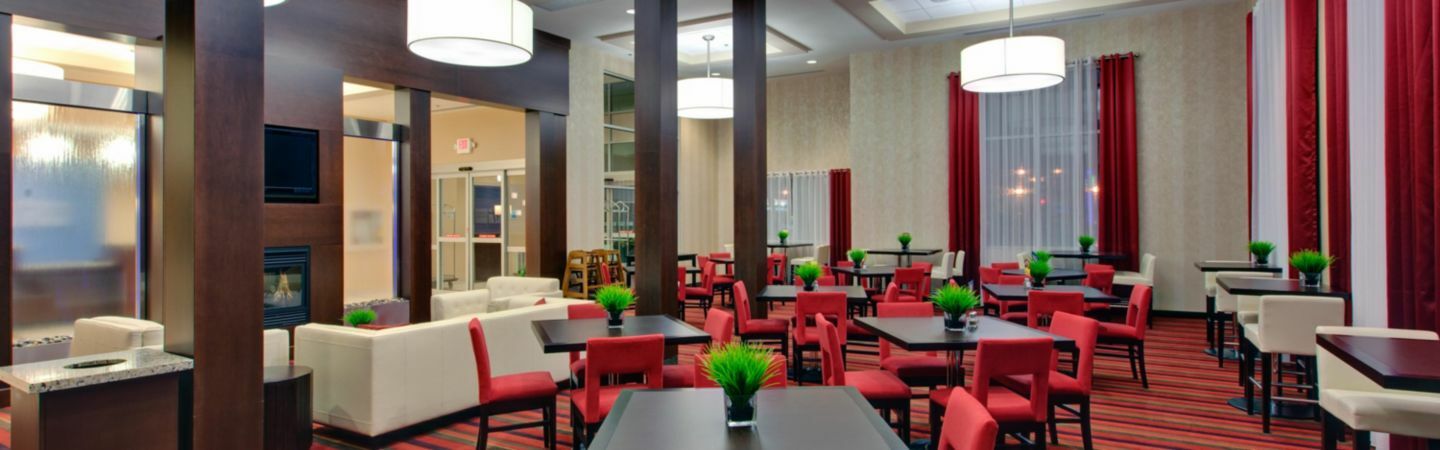 Holiday Inn Express Hotel & Suites Chatham South By Ihg Bagian luar foto